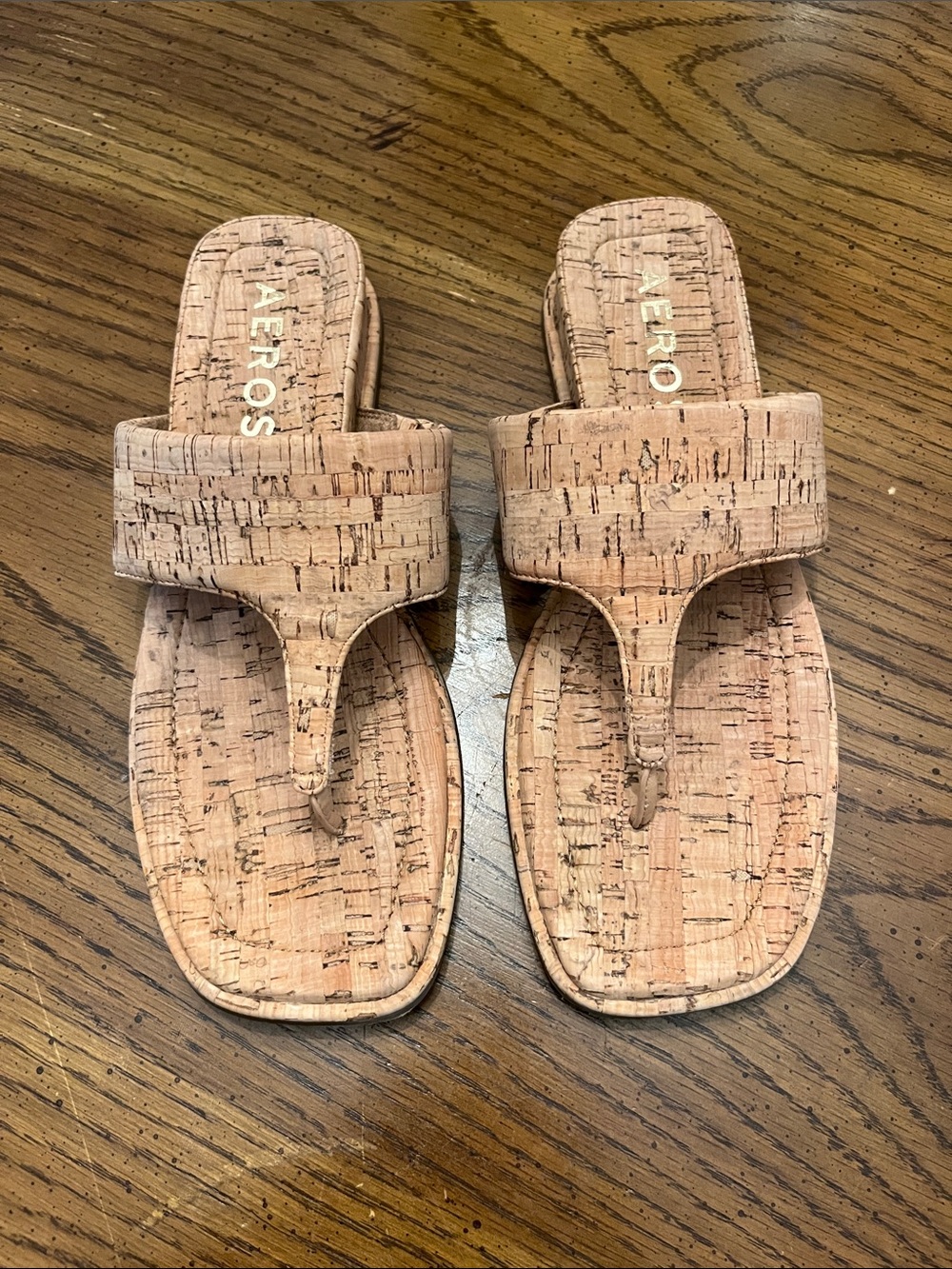 AEROSOLES Barry Cork-Patterned Tan Thong Slide Sandals, size 8.5
